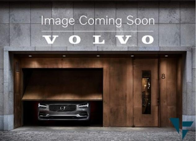 VOLVO XC60 B5 AWD automatico Plus Dark rif. 24010251