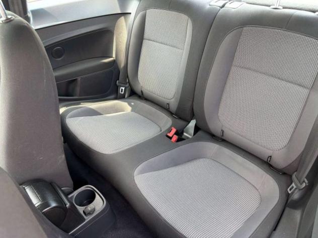 VOLKSWAGEN Maggiolino Maggiolino 1.6 tdi Design 105cv rif. 23982071 - Foto 10