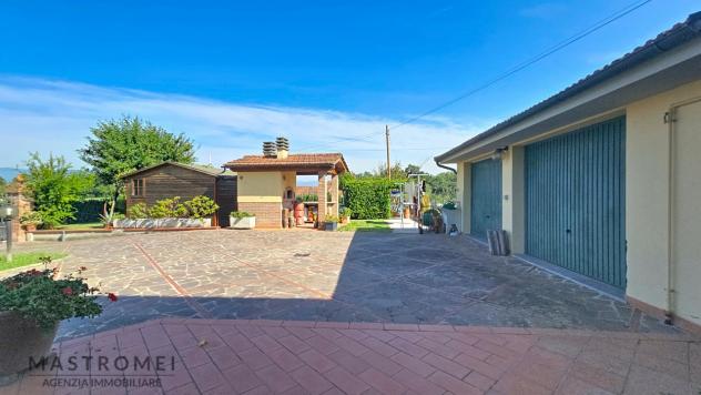 TERRATETTO di 6 vani e di 180 mq (ALTOPASCIO) rif. 3618 - Foto 9
