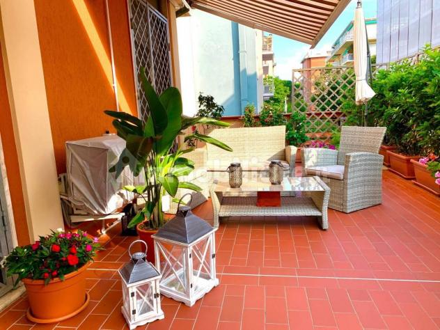 Appartamento in vendita a Marina di Massa - Massa 123 mq Rif: 1421277