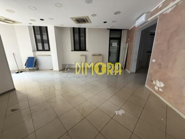 NEGOZIO - UFFICIO LIBERO SUBTO IN NOVAT MIL.SE - Foto 10