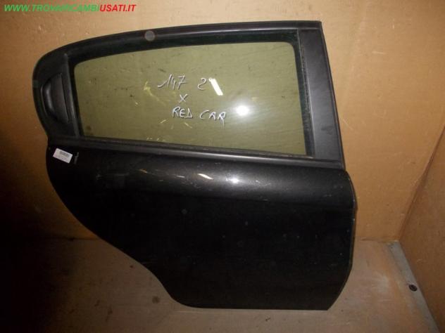 PORTA POST.D. NERO MET. CON ALZACR. ALFA ROMEO 147 (937-W8)  Carrozzeria  Lamierati esterni  Porte  Porta post. dx. ALFA ROMEO - 147 - 01-08-2000 - 01