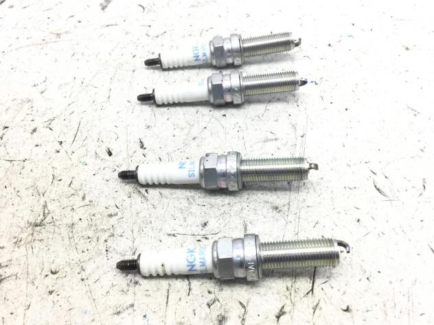 HONDA CBR RR ABS KM0 600 KIT 4 CANDELE NGK SILMAR9C9 2024 2026 PC69A4RK - Foto 6