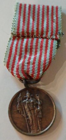 Medaglia commemorativa della guerra di liberazione 1943-1945. - Foto 2
