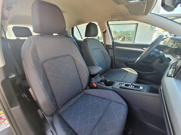 Volkswagen Golf 1.5 eTSI 130 CV EVO ACT DSG Life-PROMO GALLOTTI - Foto 8