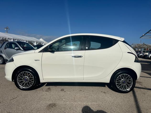 Lancia Ypsilon 1.2 Benzina/GPL - Foto 7