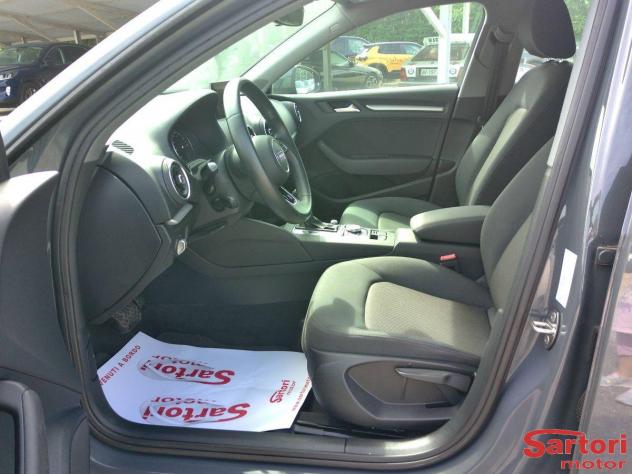 AUDI - A3 - 1.6 TDI S tronic Sport - Foto 5