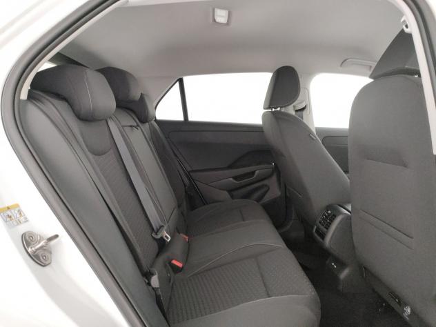 Volkswagen T-Roc 1.5 eTSI ACT 150 CV DSG Life - Foto 9