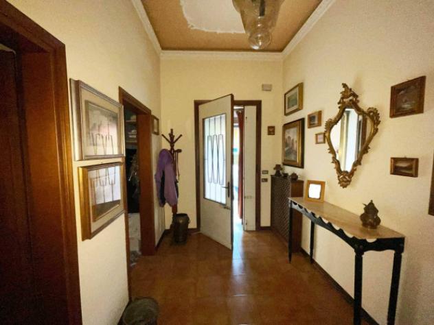 Villa di 310 m² con 5 locali e box auto doppio in vendita a Castelfranco Veneto - Foto 8