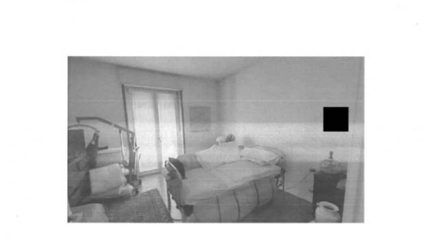 Immobile in asta di 153 m² con più di 5 locali e box auto in vendita a Gallarate - Foto 5