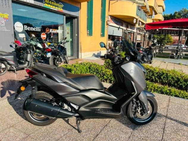 YAMAHA X-MAX 300 TUTTO INCLUSO ANCHE PASSAGGIO! MINI RATE rif. 23995569 - Foto 6