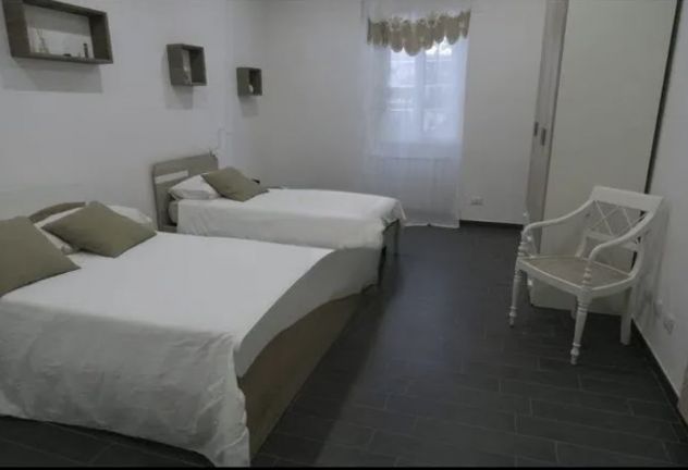 PORTA FURBA STANZA SINGOLA ARREDATA CON BAGNO PRIVATO