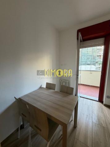 NOVATE MILANESE – VIA BARANZATE | TRILOCALE ARREDATO CON BOX INCLUSO - Foto 4