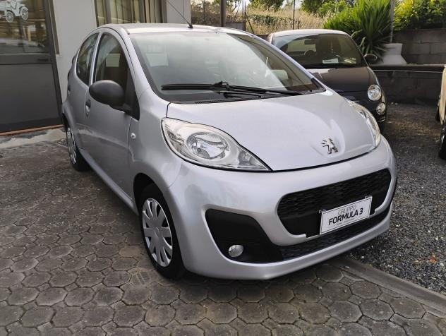 Peugeot 107 Active 1.0 12V - Foto 2
