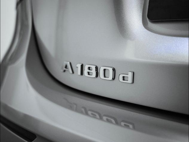 Mercedes-Benz Classe A Classe A 180 d Automatic AMG Line ADVANCED PLUS - Foto 9