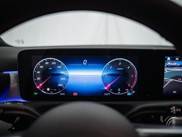 Mercedes-Benz Classe A Classe A 180 d Automatic AMG Line ADVANCED PLUS - Foto 6