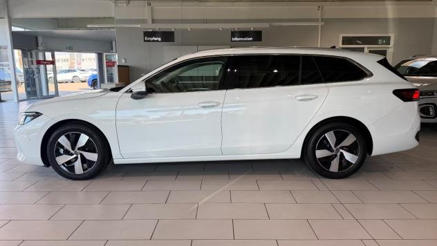 Volkswagen Passat Variant 2.0 TDI SCR EVO 110kW Business DSG Camera 360° LED 17" - Foto 3