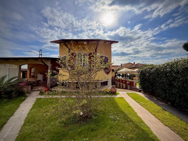 Villa in vendita a Fossone - Carrara 276 mq Rif: 1410065 - Foto 7
