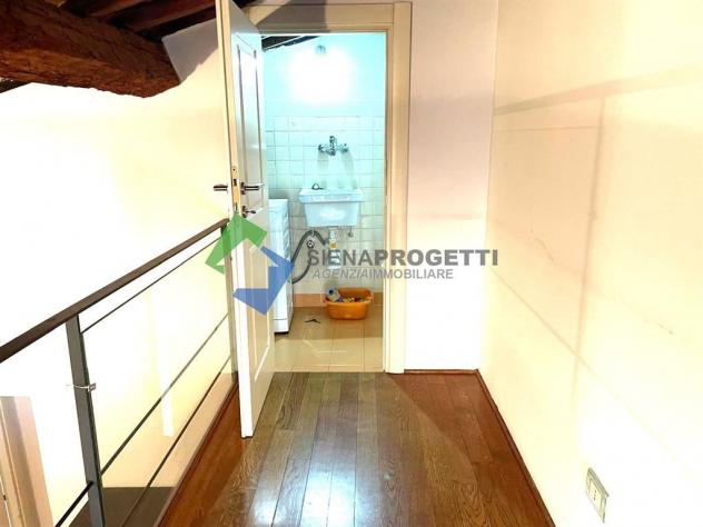 SIENA CENTRO STORICO – CONTRADA DEL BRUCO | APPARTAMENTO RISTRUTTURATO CON SOPPALCO - Foto 8
