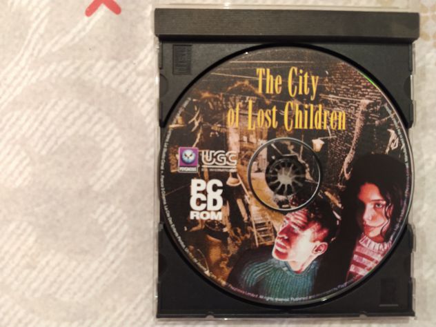 R64-  CD - THE CITY OF LOST CHILDREN
