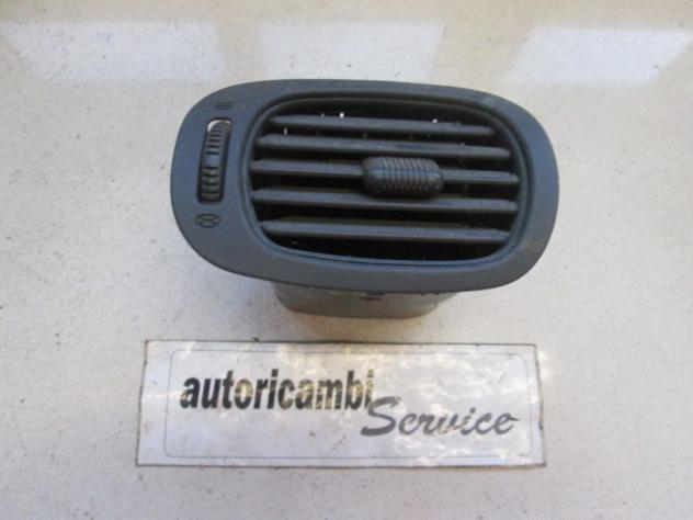 0SC91WL8AA BOCCHETTA AERAZIONE CRUSCOTTO LATO SINISTRO CHRYSLER VOYAGER 2.5 D 105KW 5M 5P (2003) RICAMBIO USATO