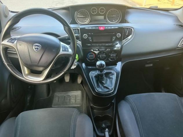 LANCIA Ypsilon 0.9 TwinAir 85 CV 5 porte Metano Ecochic Gold rif. 24149108 - Foto 6