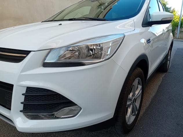 Ford Kuga 2.0 TDCI 120 CV S&S 2WD Business - Foto 10