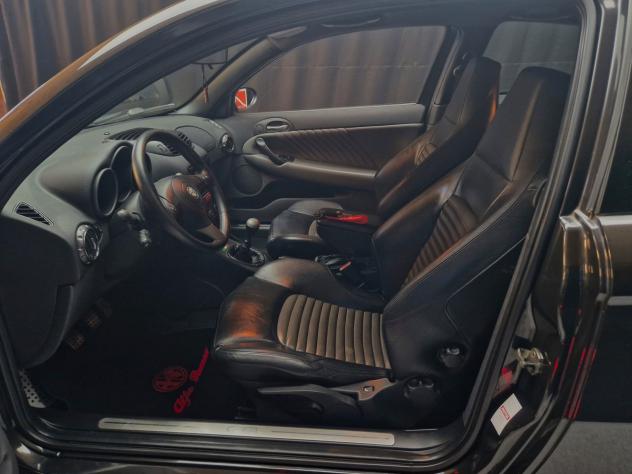 Alfa Romeo 147 3.2i V6 24V GTA ASI CON CRS - Foto 2