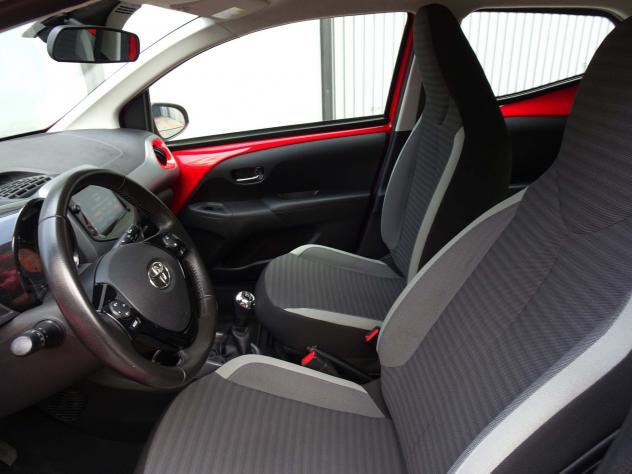 Toyota Aygo 2ª SERIE 1.0 VVT-i 72 CV 5 porte x-play - Foto 8