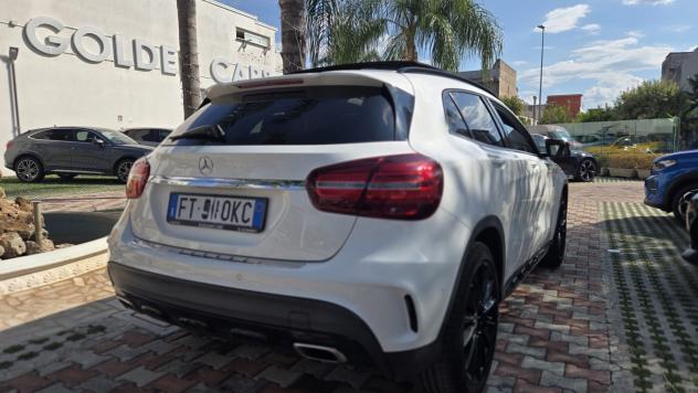 Mercedes-Benz GLA 200 d 2.2 136CV Night Edition auto Tetto Pelle Navi - Foto 4