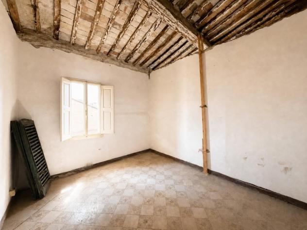 Appartamento in vendita a Lucca 110 mq Rif: 1432177