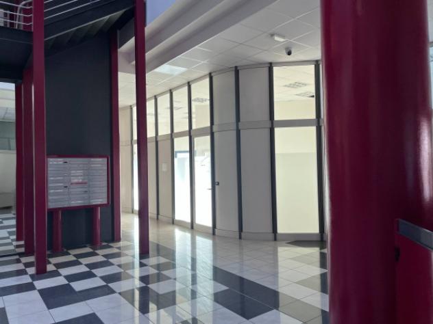 Immobile di 180 m² con 5 locali in affitto a Brescia - Foto 4