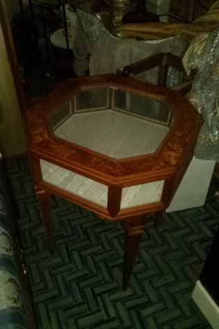 tavolino bacheca