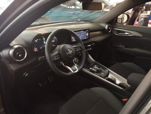 Alfa Romeo Tonale 1.5 160 CV MHEV TCT7 Veloce - Foto 5