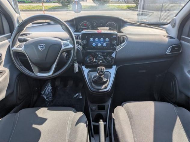 LANCIA Ypsilon 1.0 5 porte S&S Hybrid Gold rif. 23869357 - Foto 4