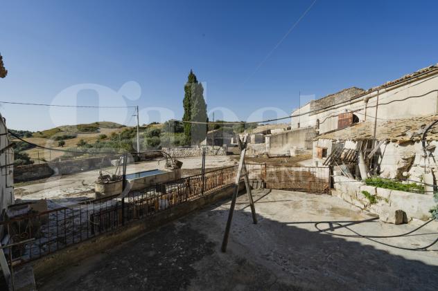 Rustico/Casale/Corte - Rosolini . Rif.: Cod. rif 3331032VRG - Foto 16