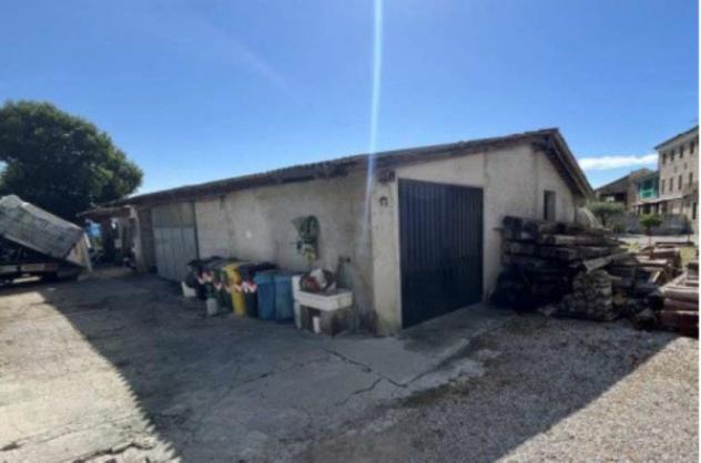 Immobile in asta di 138 m² con più di 5 locali in vendita a Farra di Soligo - Foto 3