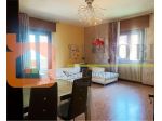 V000462 - APPARTAMENTO CON 3 CAMERE, BOX E SOLAIO