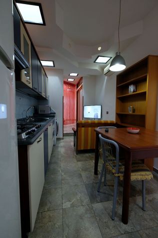 Bivano Appartamento Nuovo Ristrutturato, Climatizzato e con Arredi Nuovi - Foto 2