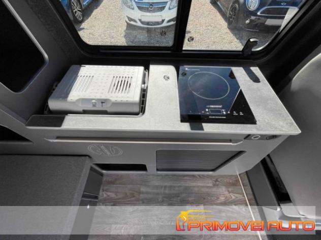 VOLKSWAGEN T5 Caravelle 2.0 TDI 84CV rif. 19594026 - Foto 7
