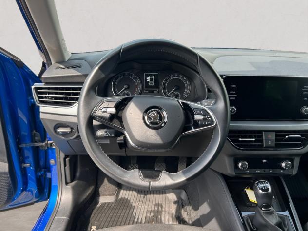 Škoda Kamiq 1.0 TSI 95cv Ambition - Foto 10