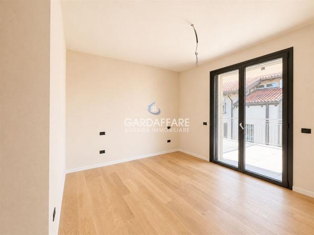 Nuovo trilocale Attico con due camere matrimoniali ! - Foto 11