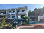 VILLA CON PISCINA
