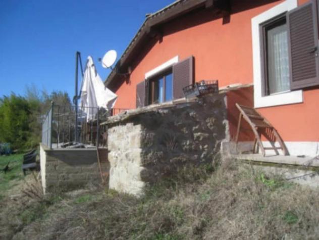 Immobile in asta di 85 m² con più di 5 locali in vendita a Viterbo - Foto 2