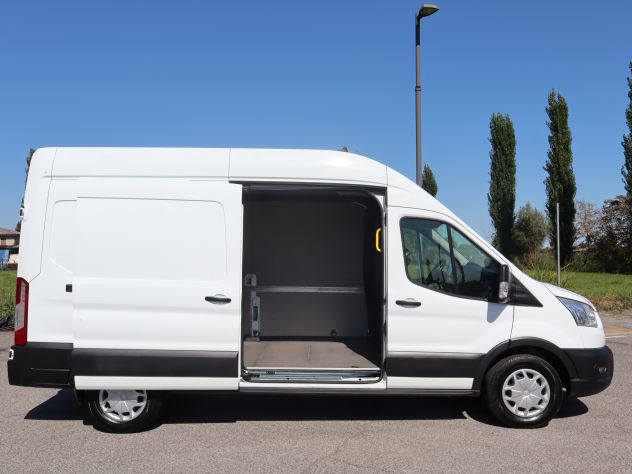Ford Transit 2.0 Tdci 130 Cv L3H3 Passo Lungo- 2021 - Foto 4