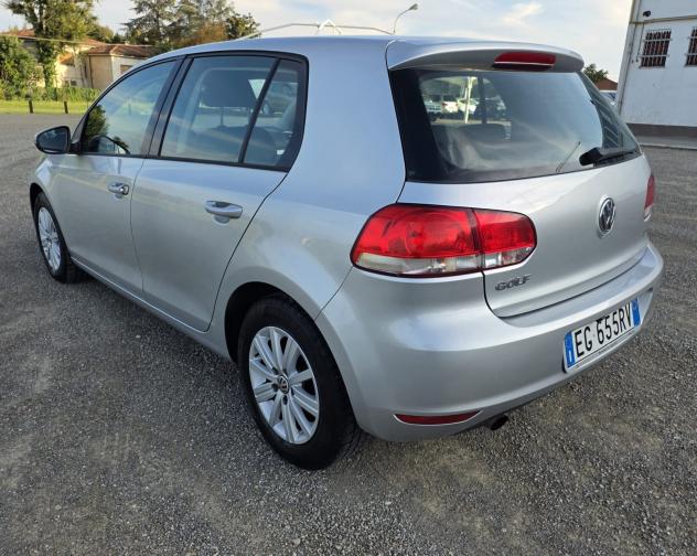Volkswagen Golf 1.6 TDI DPF 5p. Highline - Foto 5