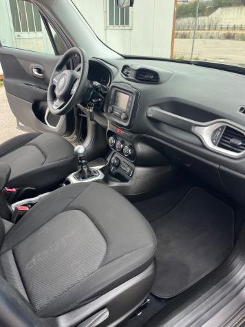 Jeep Renegade 2.0 Mjt 140CV 4WD Active Drive Limited - Foto 9