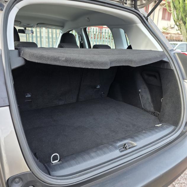 Peugeot 2008 BlueHDi 100 S&S Active - Foto 8