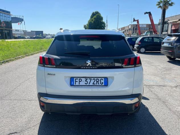 Peugeot 3008 BlueHDi 130 S&S EAT8 Allure - Foto 4