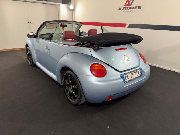Volkswagen New Beetle 1.6 Cabrio - Foto 6